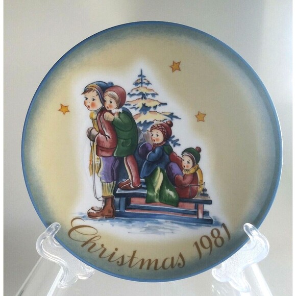 HUMMEL VTG PLATE "A TIME TO REMEMBER ~ CHRISTMAS 1981"~ SCHMID GERMANY - Picture 1 of 5